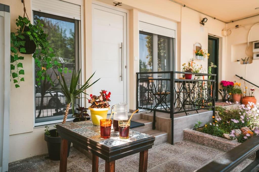 Elenis Cozy Apartment Larissa Exterior photo